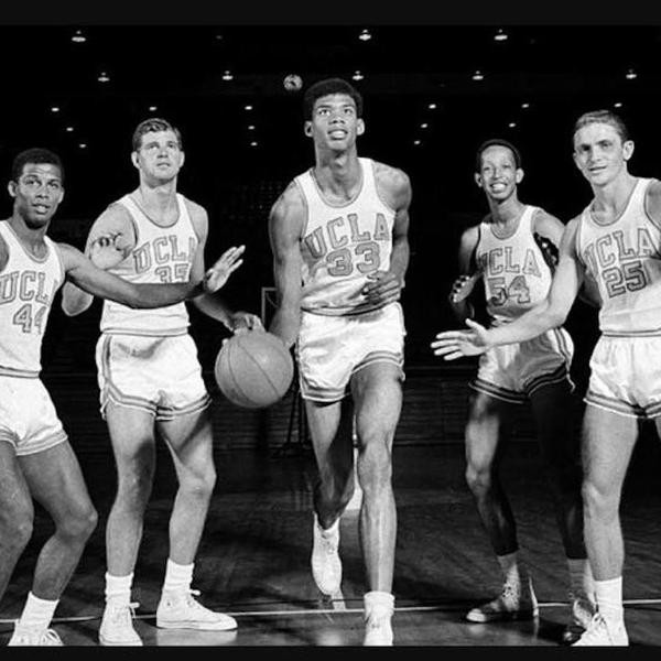 Greatest College Basketball Teams of All Time