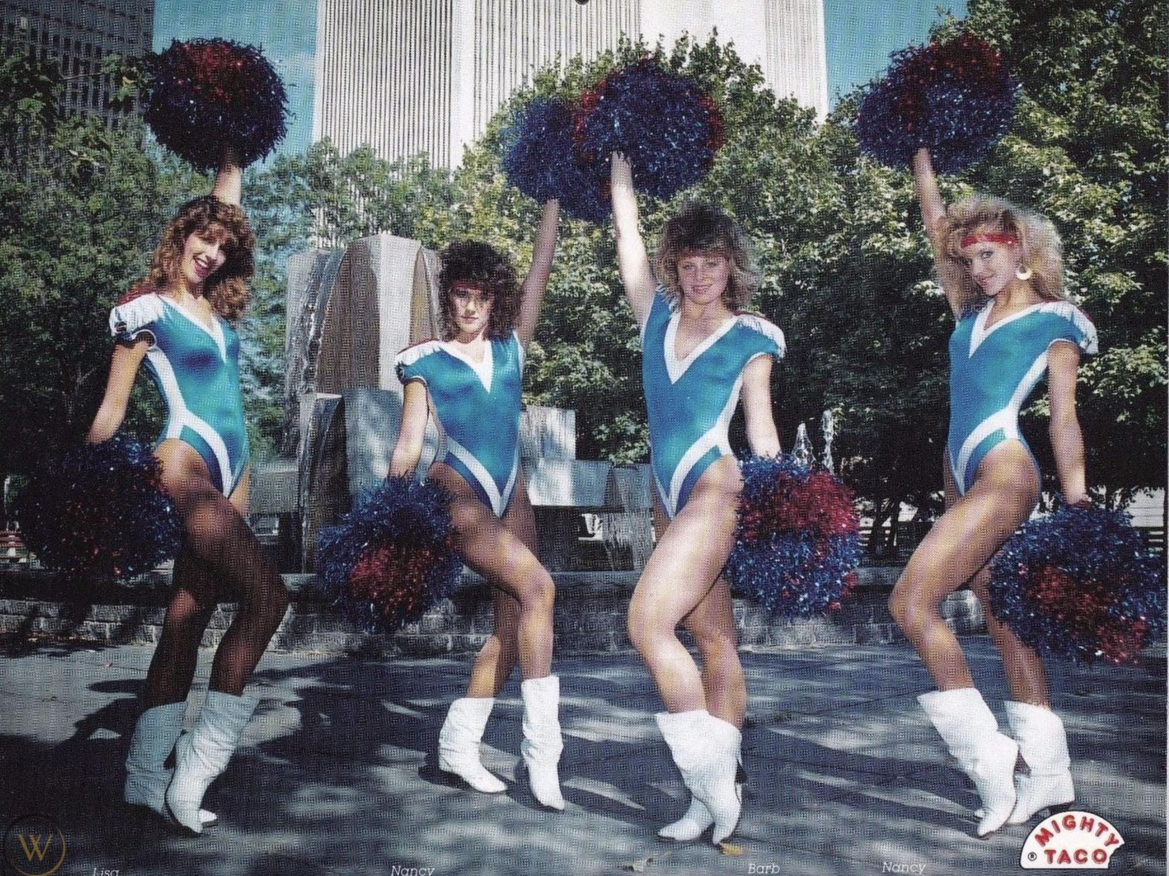 NFL Philadelphia Eagles Eaglettes Cheerleaders, Retro 1977-1978