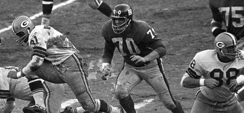 Hall of Fame linebacker Sam Huff dies at 87